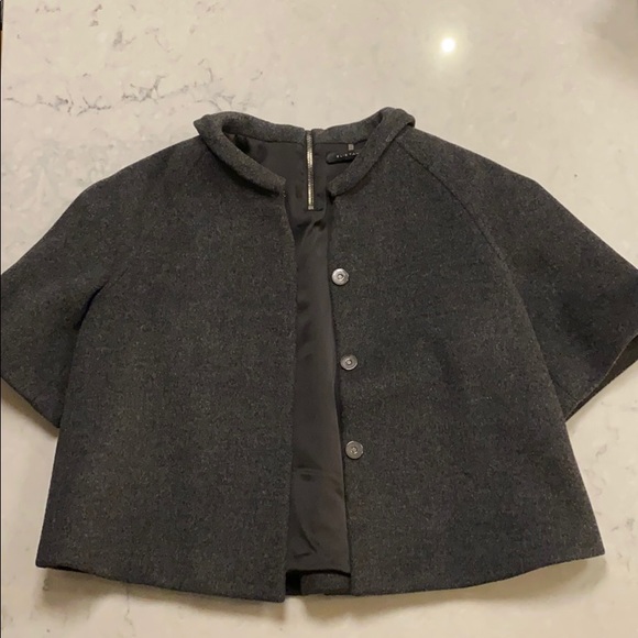 Cropped charcoal gray short sleeved jacket - Picture 7 of 9